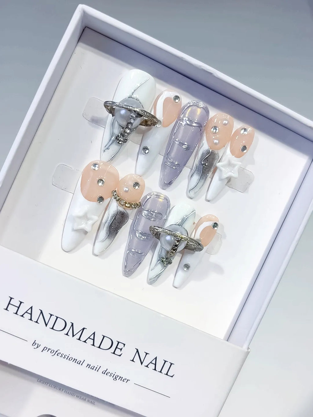 White Silver Solid color Bow Rhinestone 3D press on nails