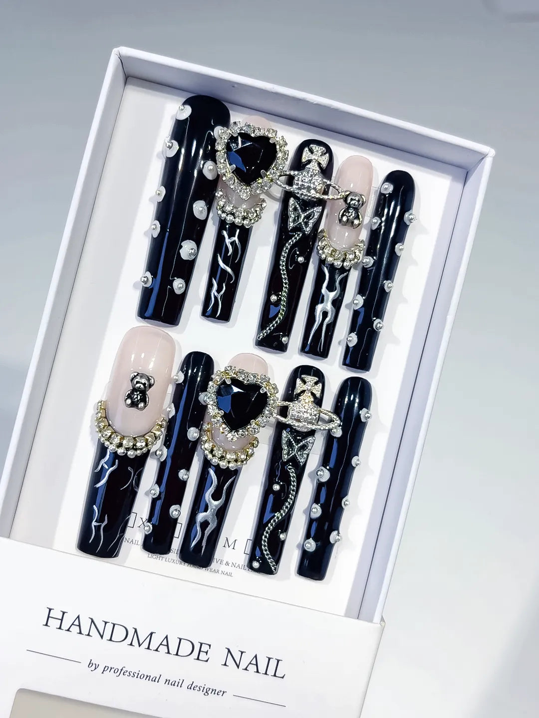 Black White Silver Abstract Flower Rhinestone 3D press on nails
