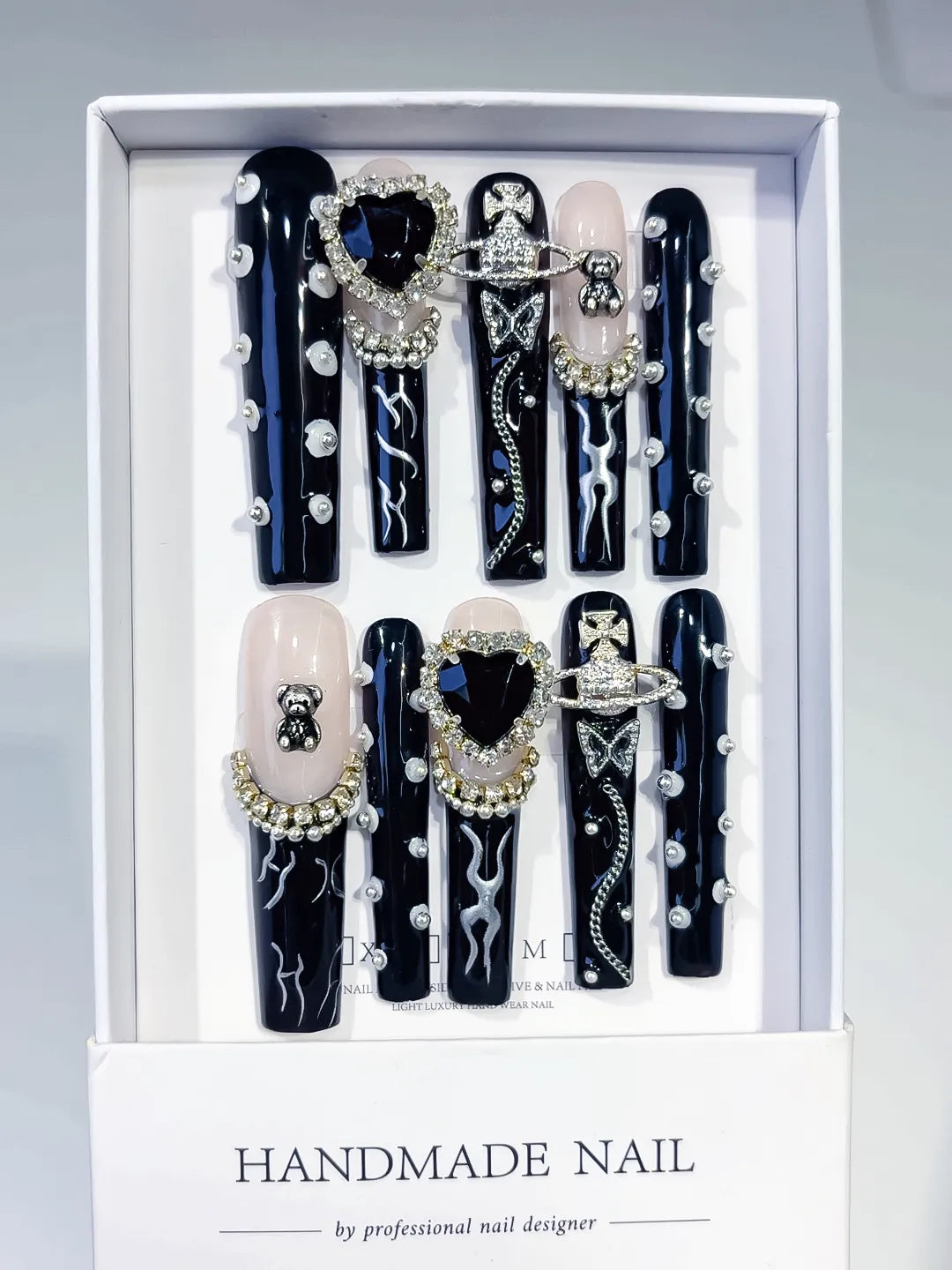 Black White Silver Abstract Flower Rhinestone 3D press on nails full set view