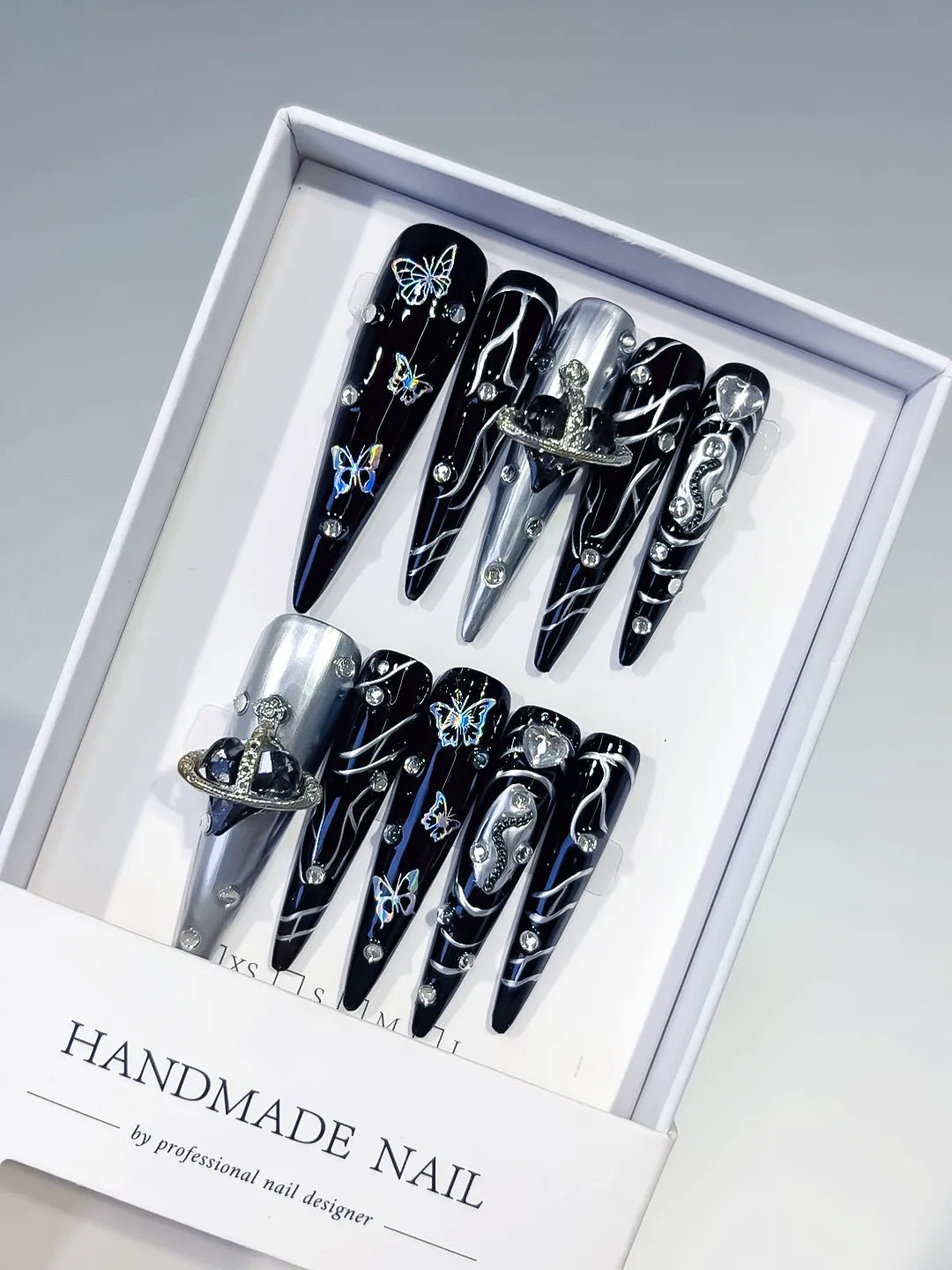 Black Silver Solid color Bear Rhinestone 3D press on nails