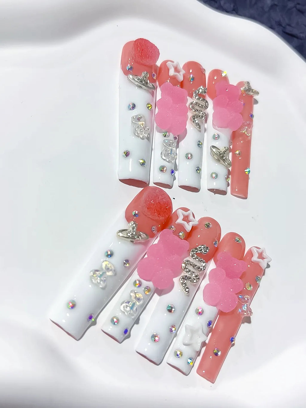 White Pink Solid color Flower 3D press on nails detail view