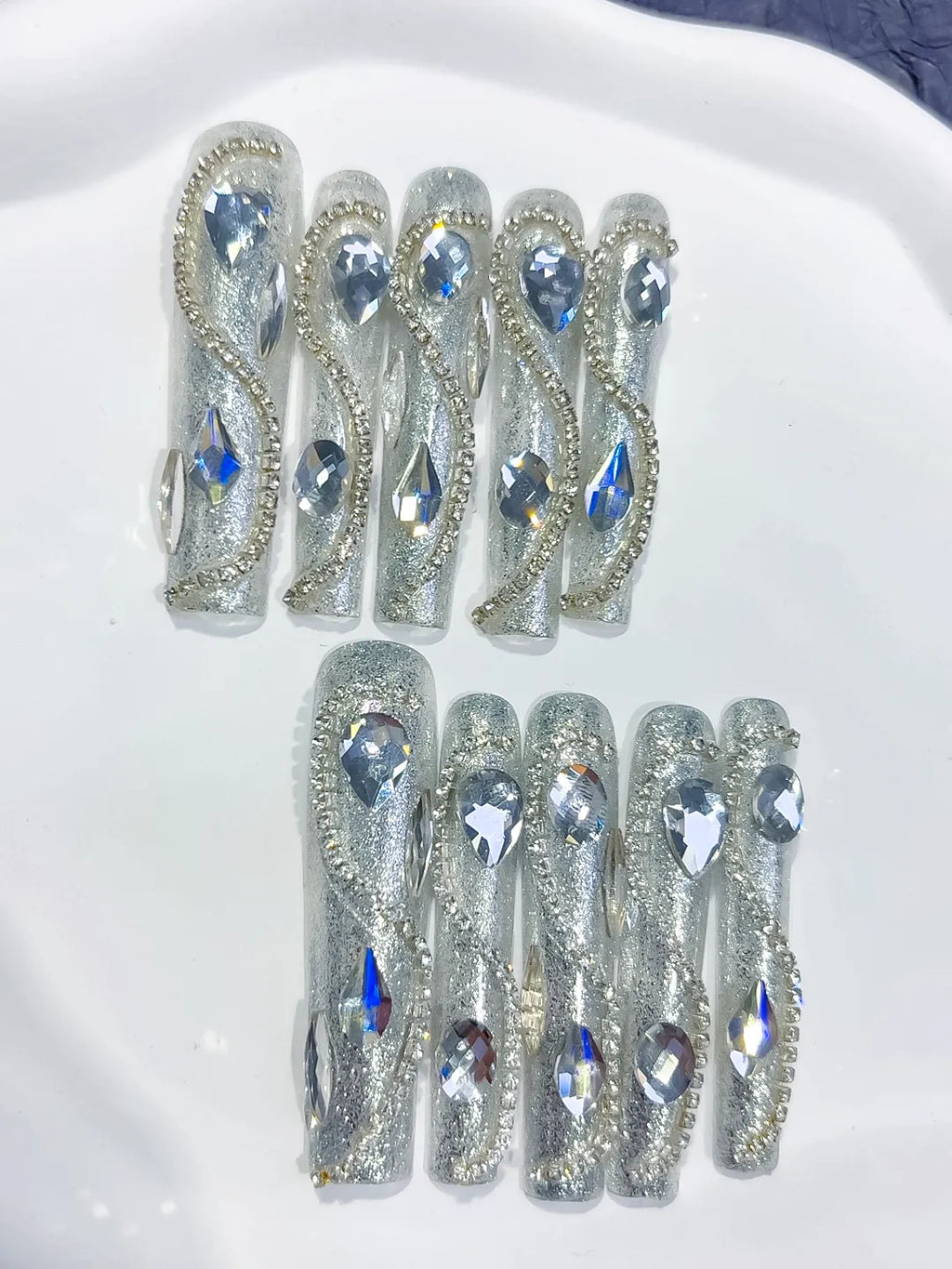Silver Solid color Rhinestone Crystal Cluster press on nails detail view