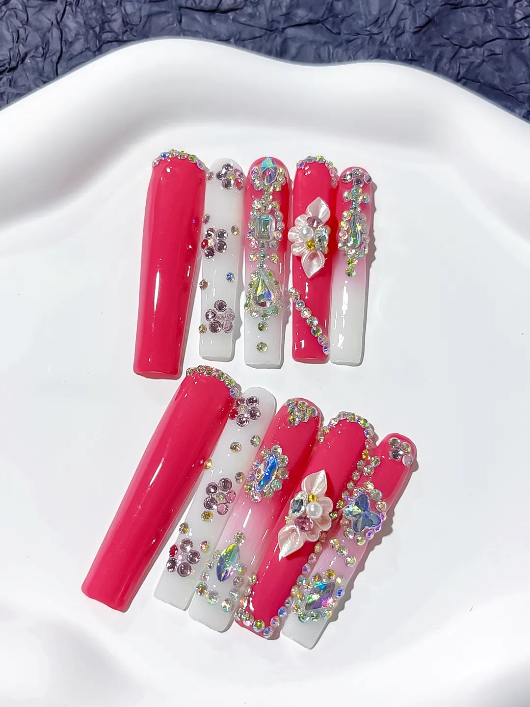 Red Silver Solid color Rhinestone Crystal Cluster press on nails close up