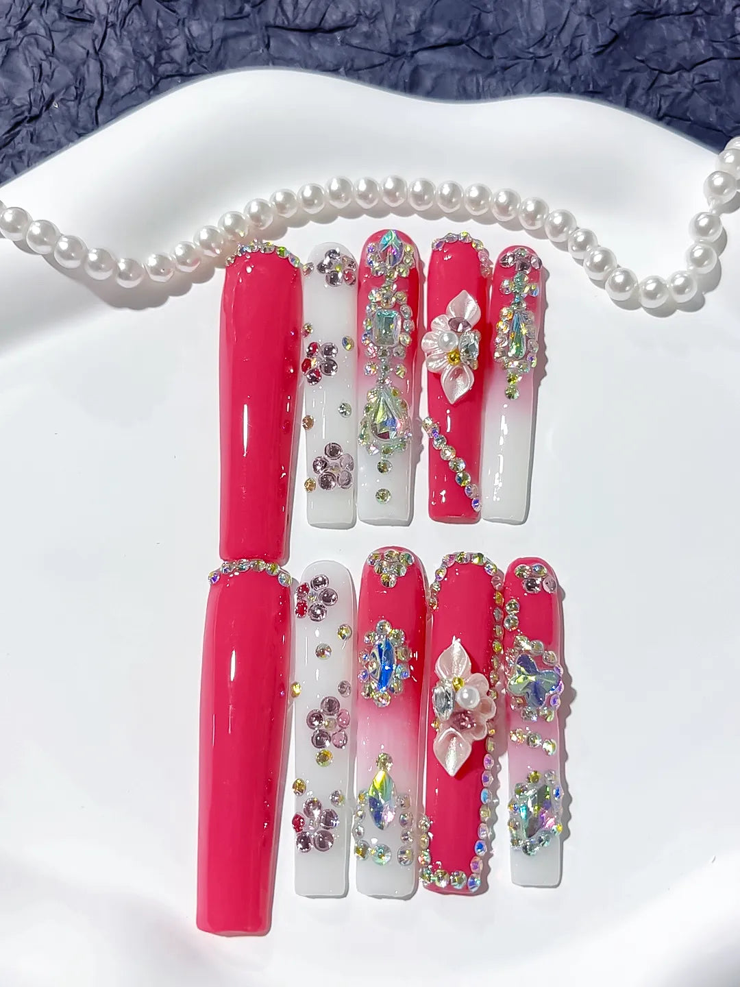 Red Silver Solid color Rhinestone Crystal Cluster press on nails detail view