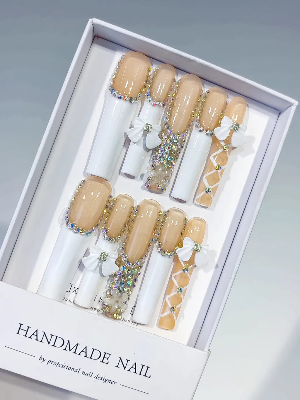 Nude White Gold Solid color Rhinestone Metallic Accent press on nails