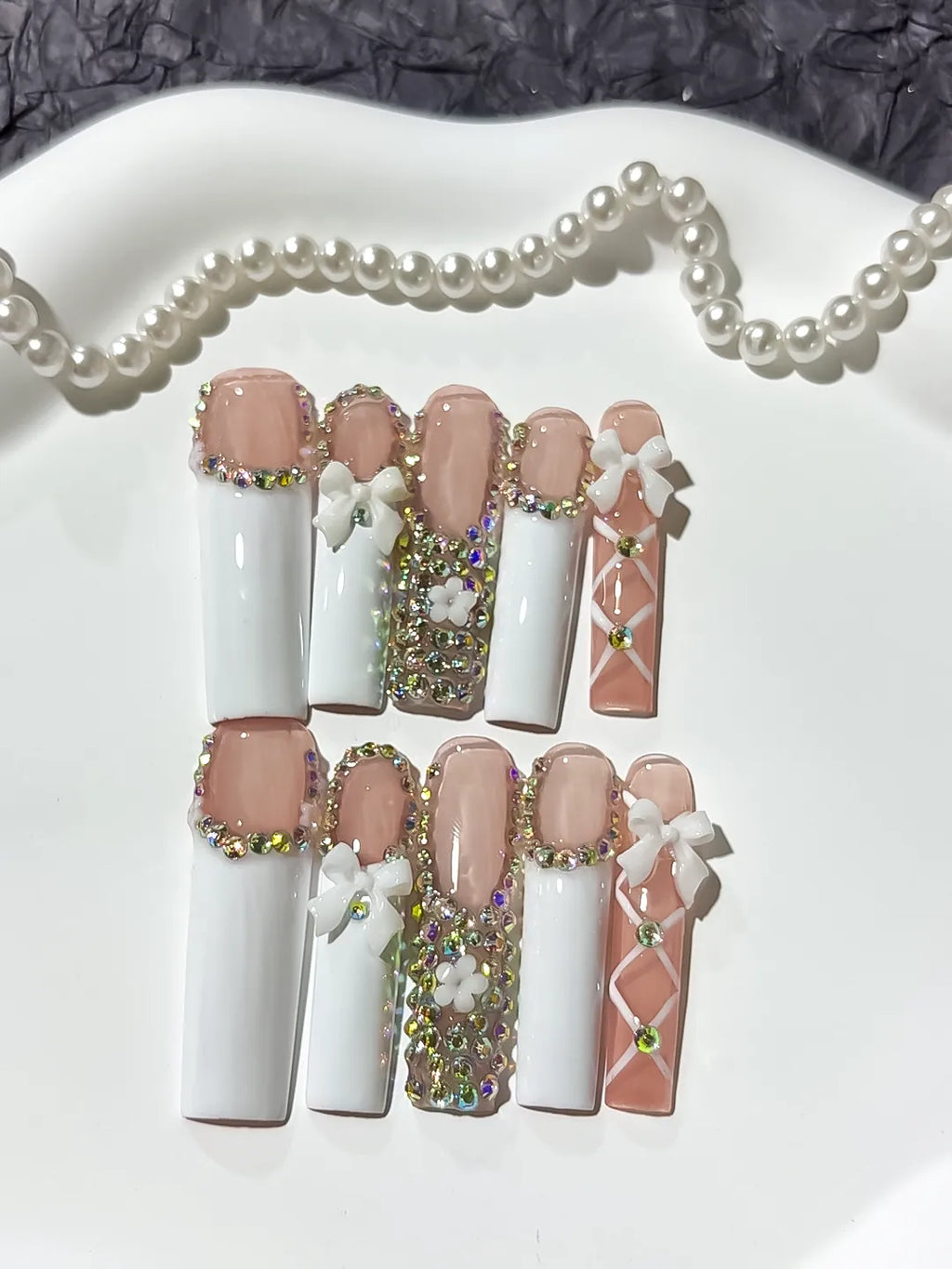 Nude White Pink Silver Solid color Heart Rhinestone 3D press on nails detail view