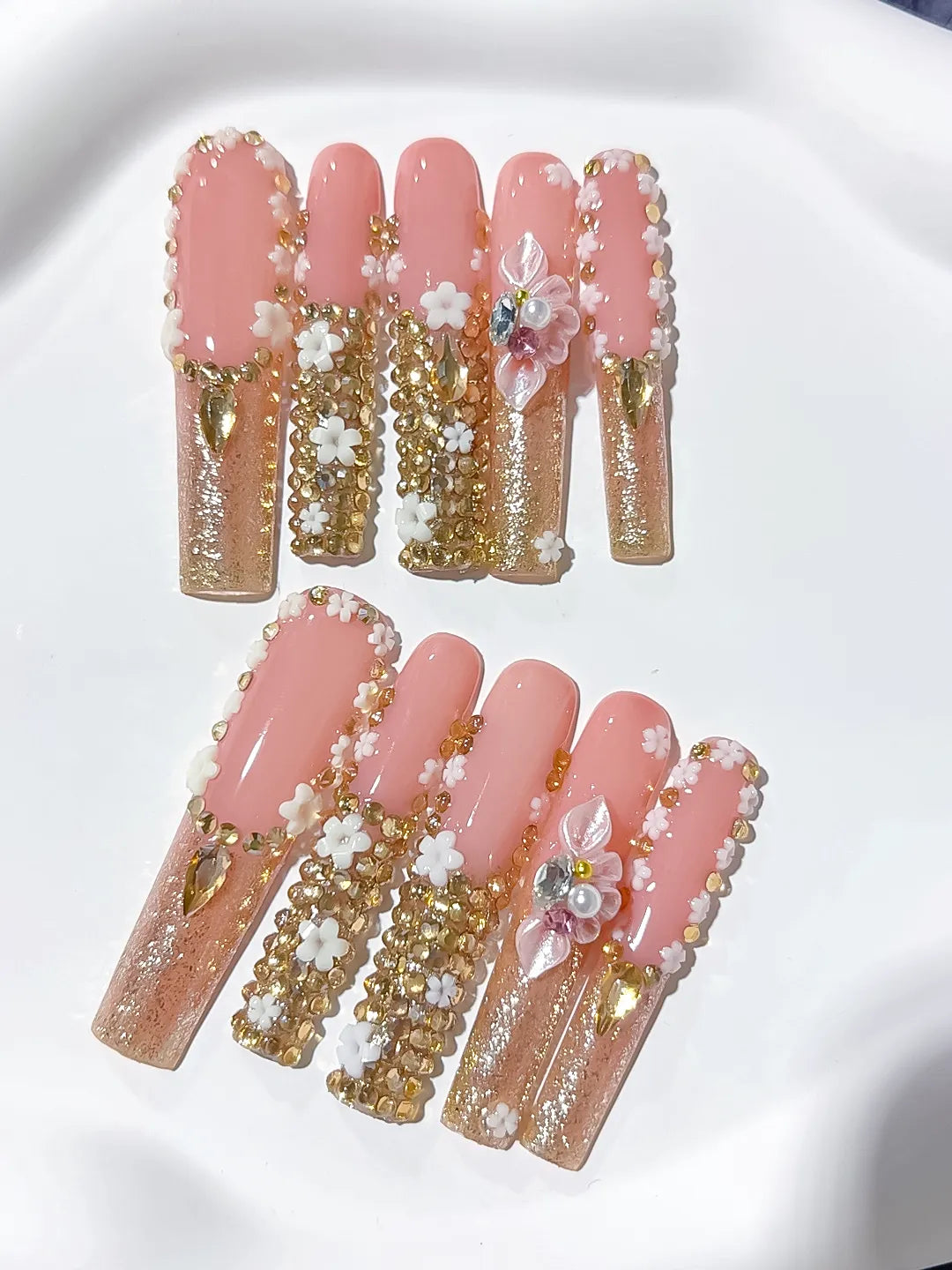 Nude Pink Gold Silver Solid color Flower Rhinestone Crystal Cluster 3D press on nails detail view