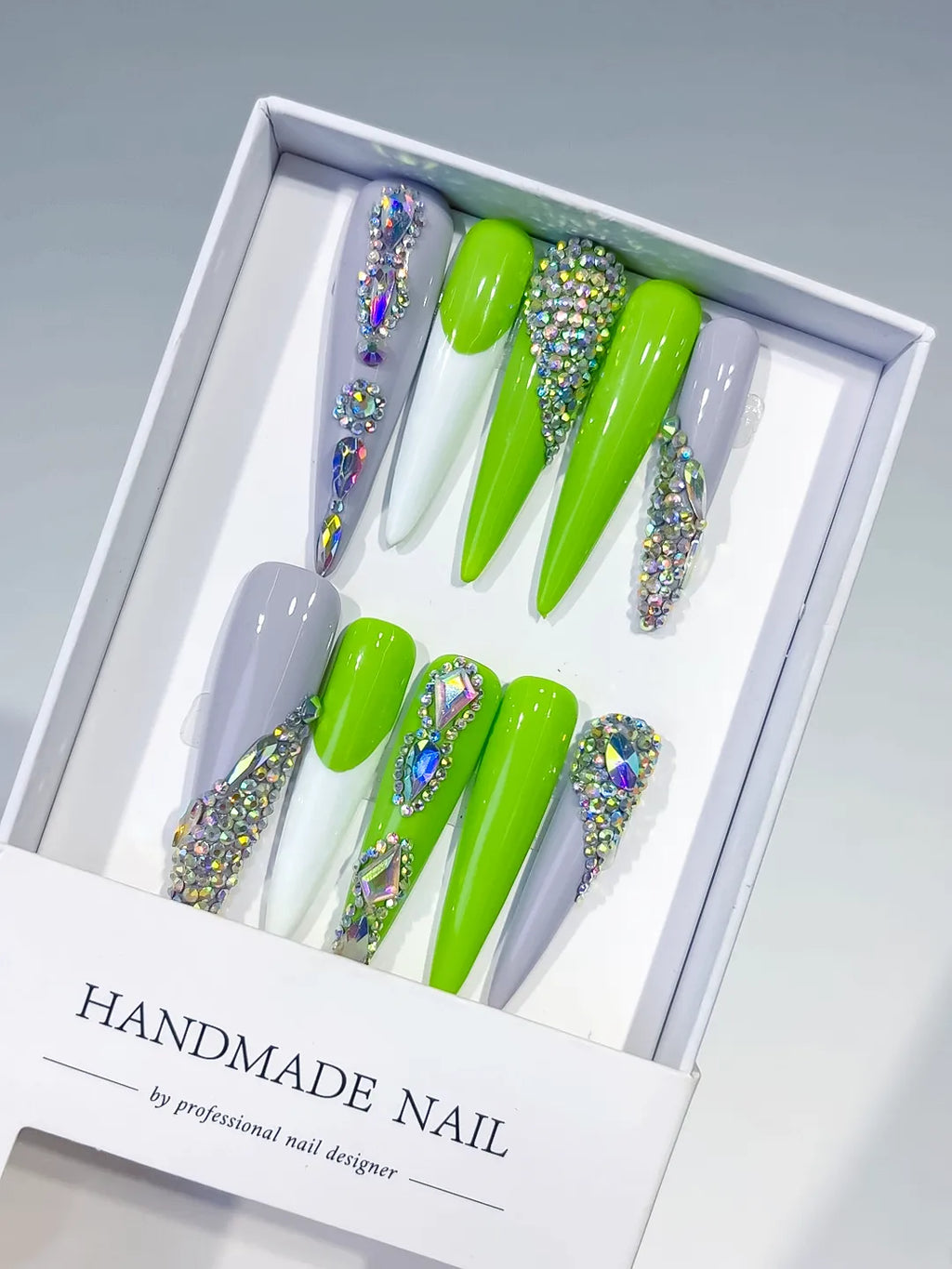 Green Silver Solid color Rhinestone Metallic Accent press on nails