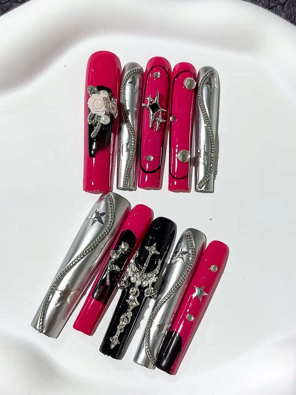 Pink Black Silver Abstract Heart Rhinestone Metallic Accent press on nails detail view