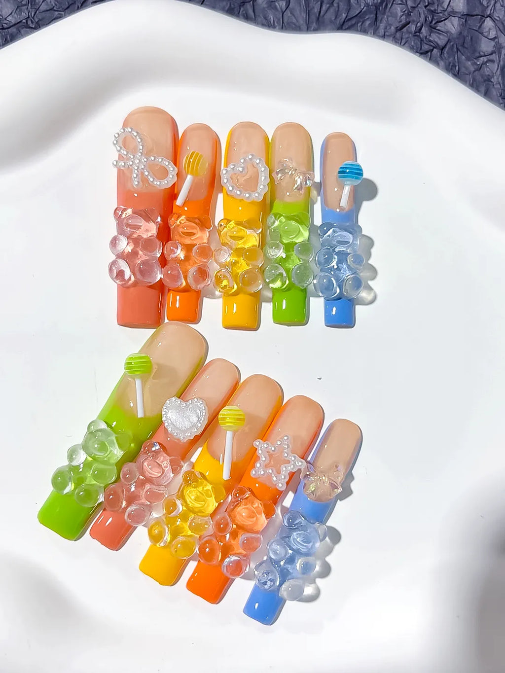 Orange Yellow White Glitter Ombre Glitter press on nails detail view