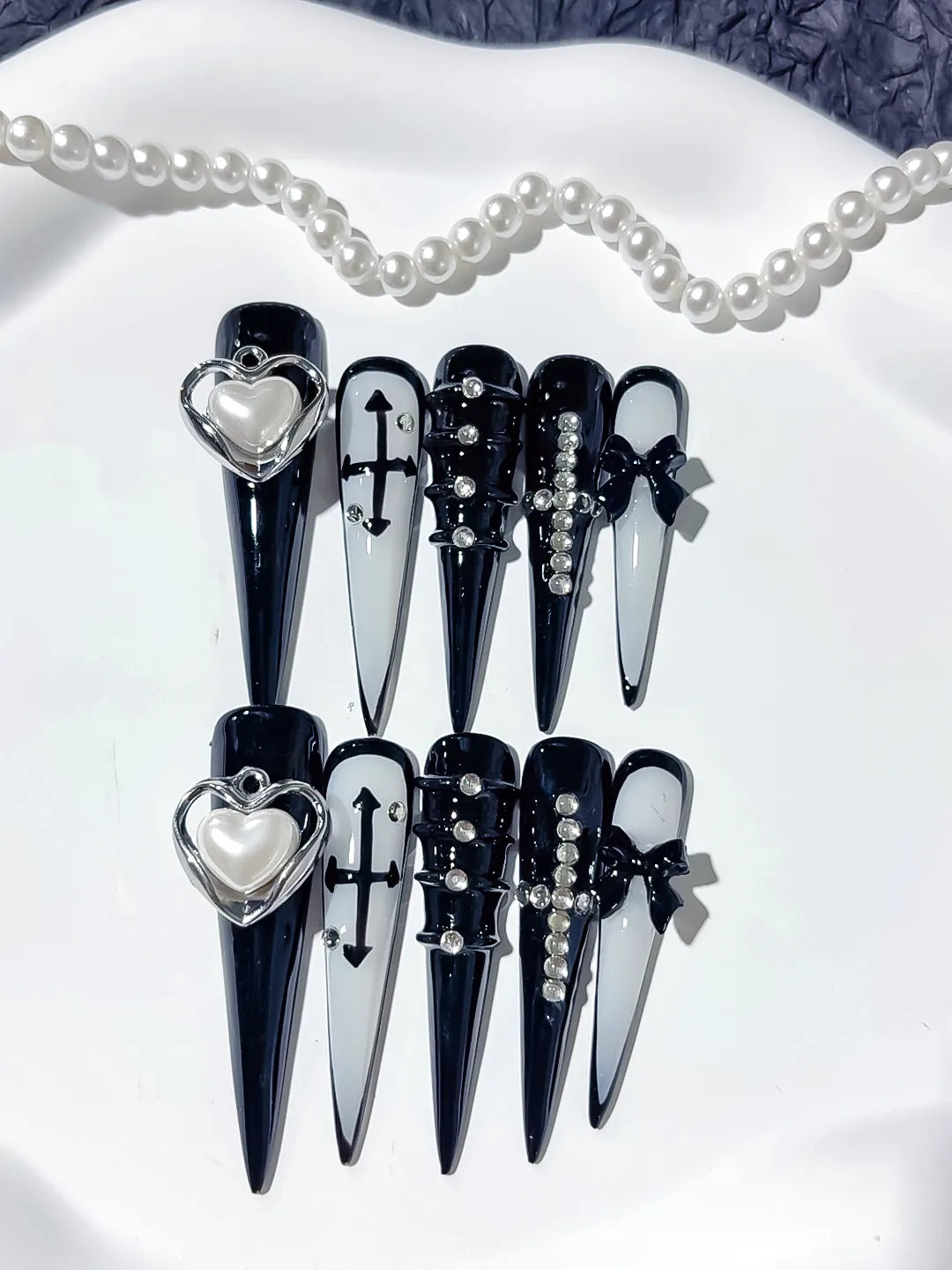 Black White Silver Abstract Bow Rhinestone 3D press on nails close up
