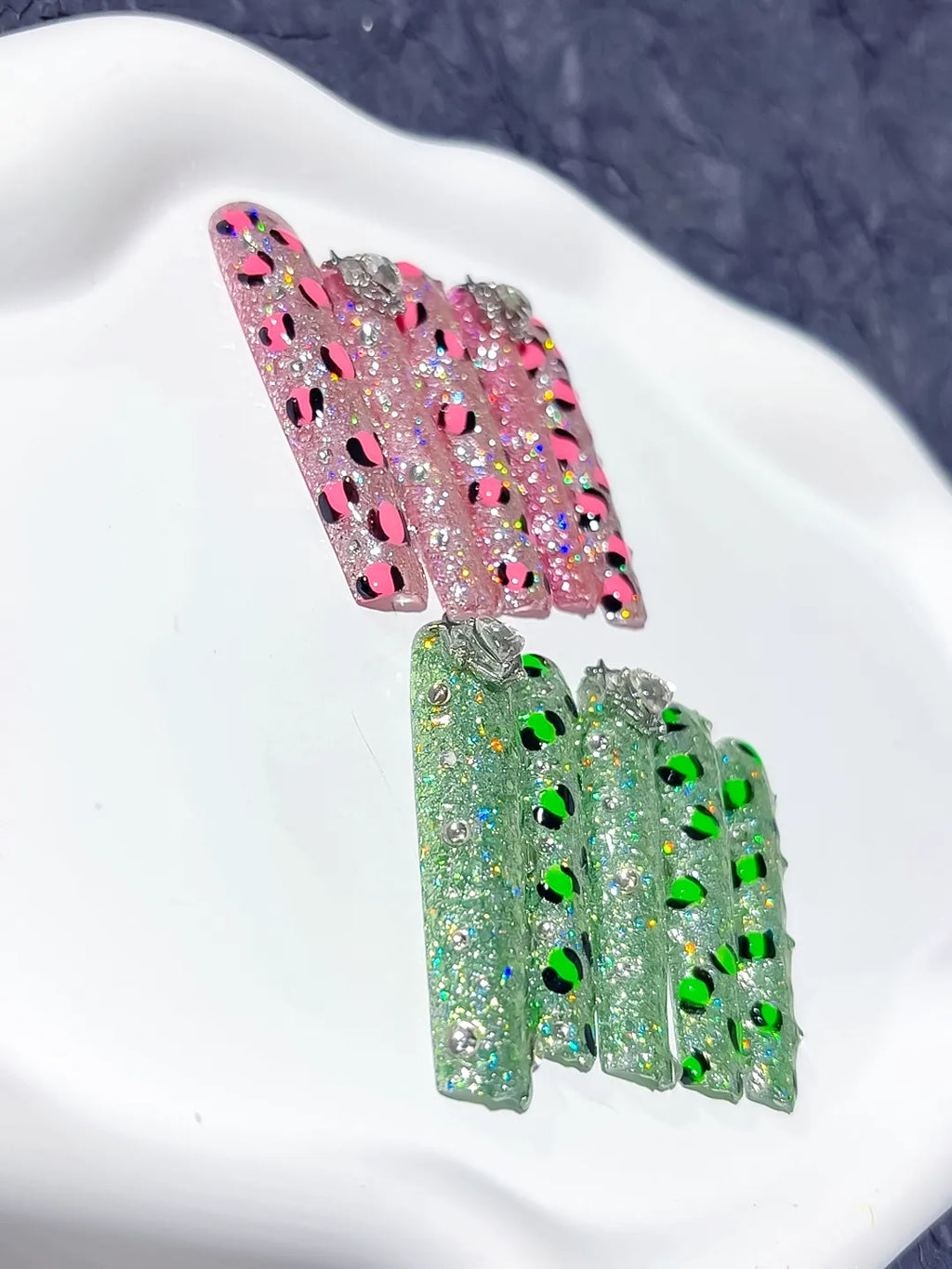 Pink Green Abstract Texture press on nails detail view