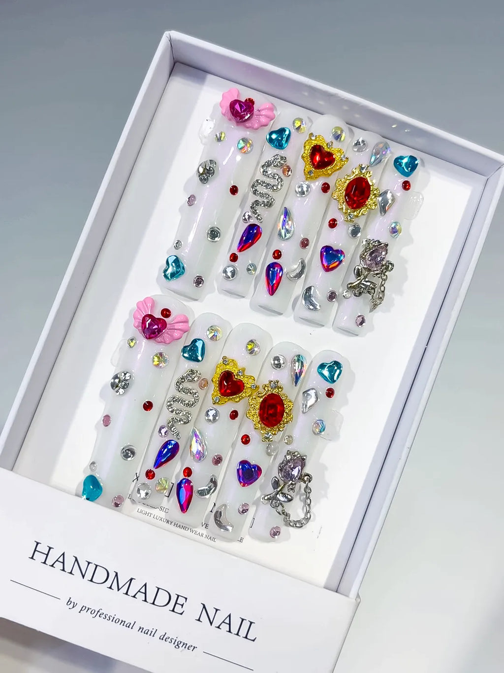 White Multicolor Silver Abstract Flower Rhinestone 3D press on nails