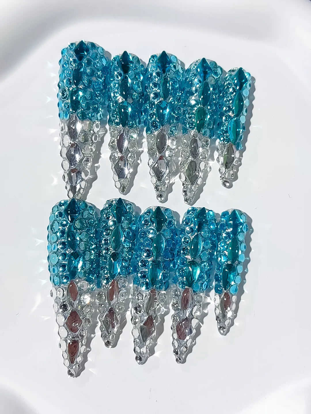 Blue Silver Solid color Rhinestone Crystal Cluster press on nails close up