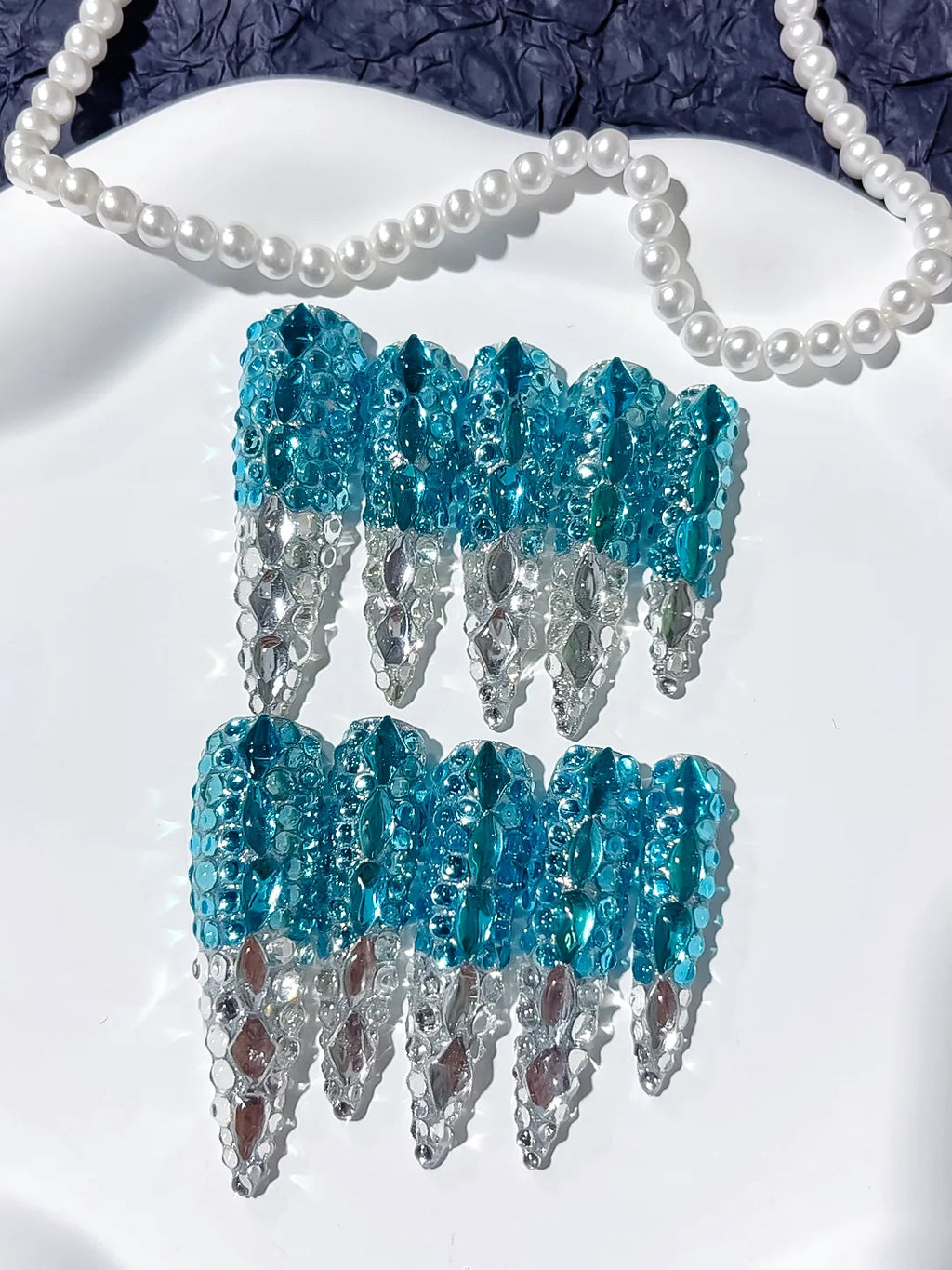 Blue Silver Solid color Rhinestone Crystal Cluster press on nails detail view