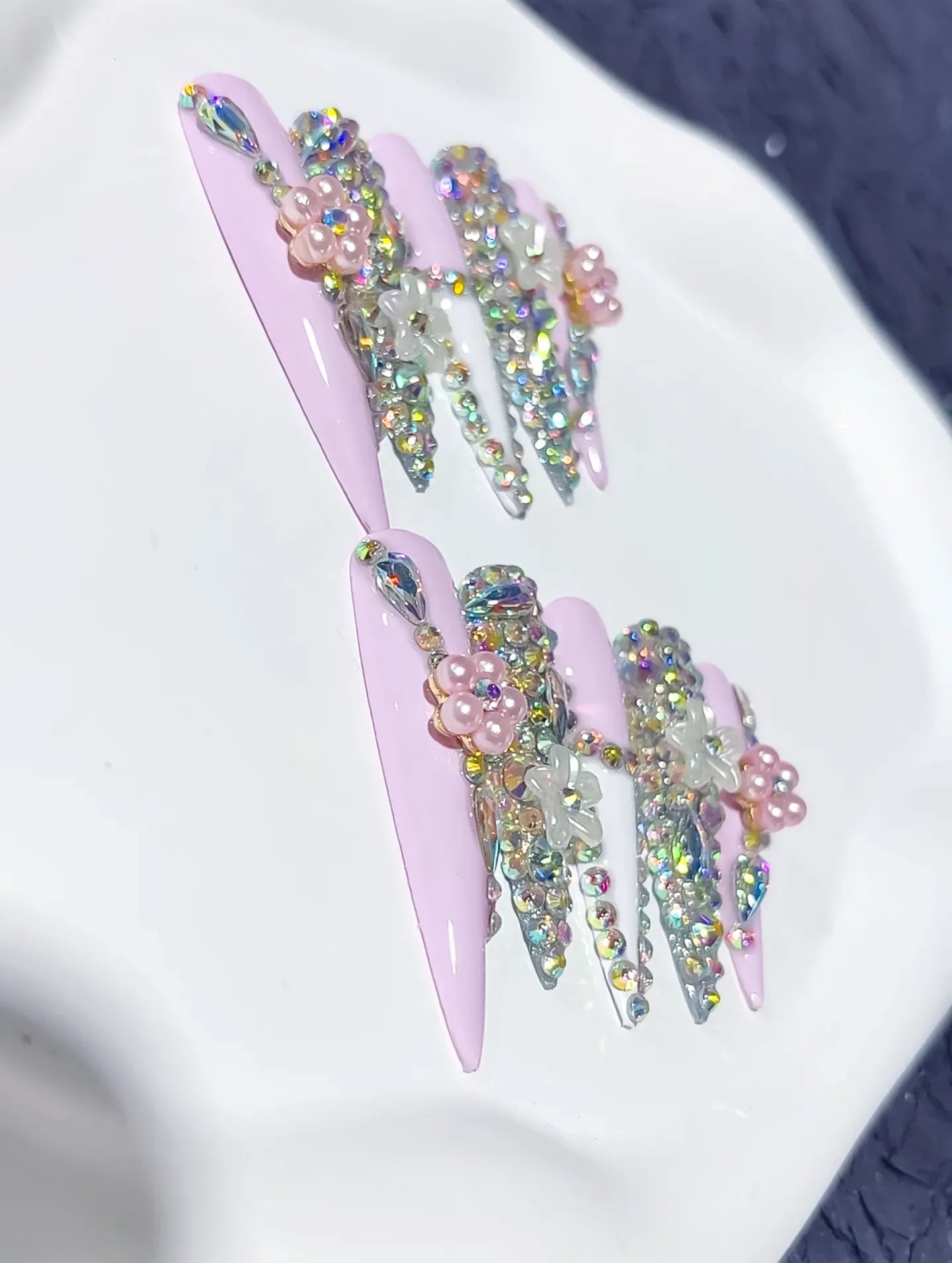 Pink Silver Multicolor Solid color Rhinestone Crystal Cluster press on nails detail view