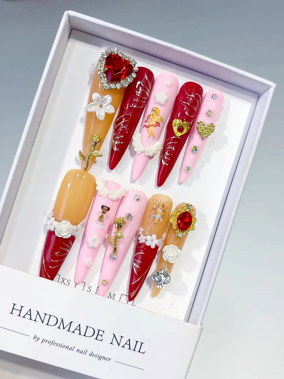 Red Gold White Solid color Flower Rhinestone Metallic Accent press on nails