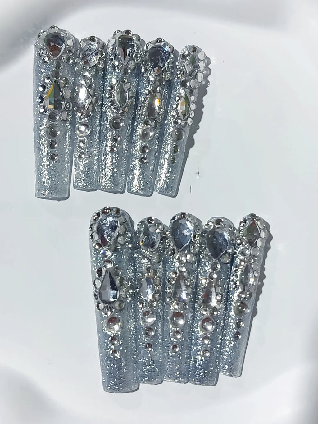 Silver Solid color Rhinestone Crystal Cluster press on nails detail view