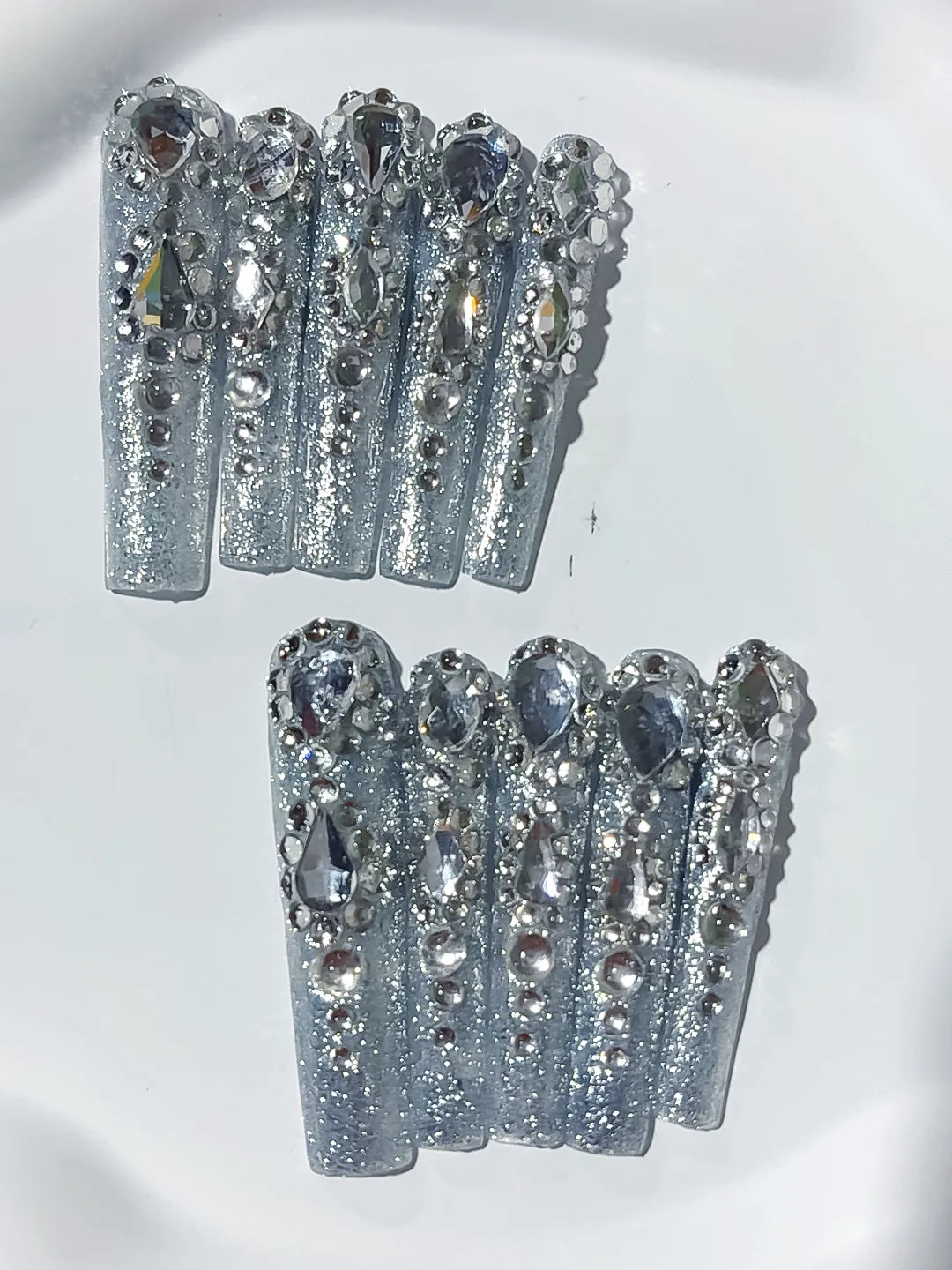 Silver Solid color Rhinestone Crystal Cluster press on nails detail view