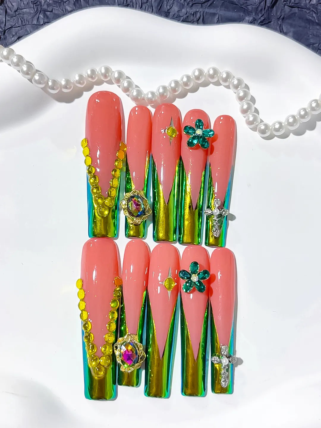 Green Orange Nude Abstract Flower 3D press on nails close up