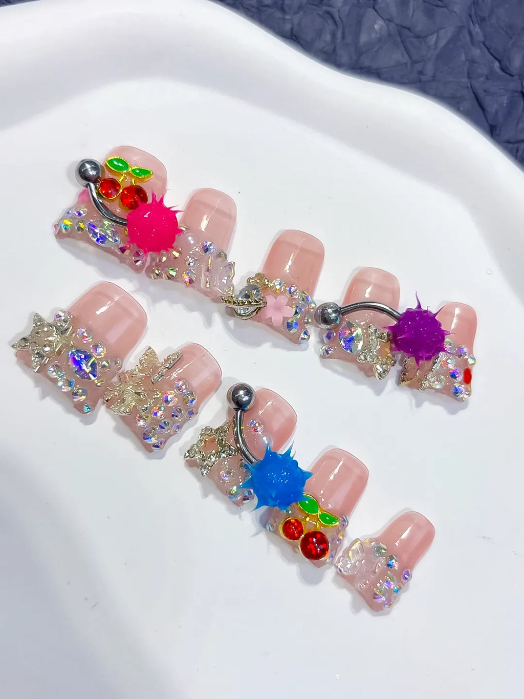 Nude White Blue Pink Red Yellow Abstract Flower Bead 3D press on nails detail view