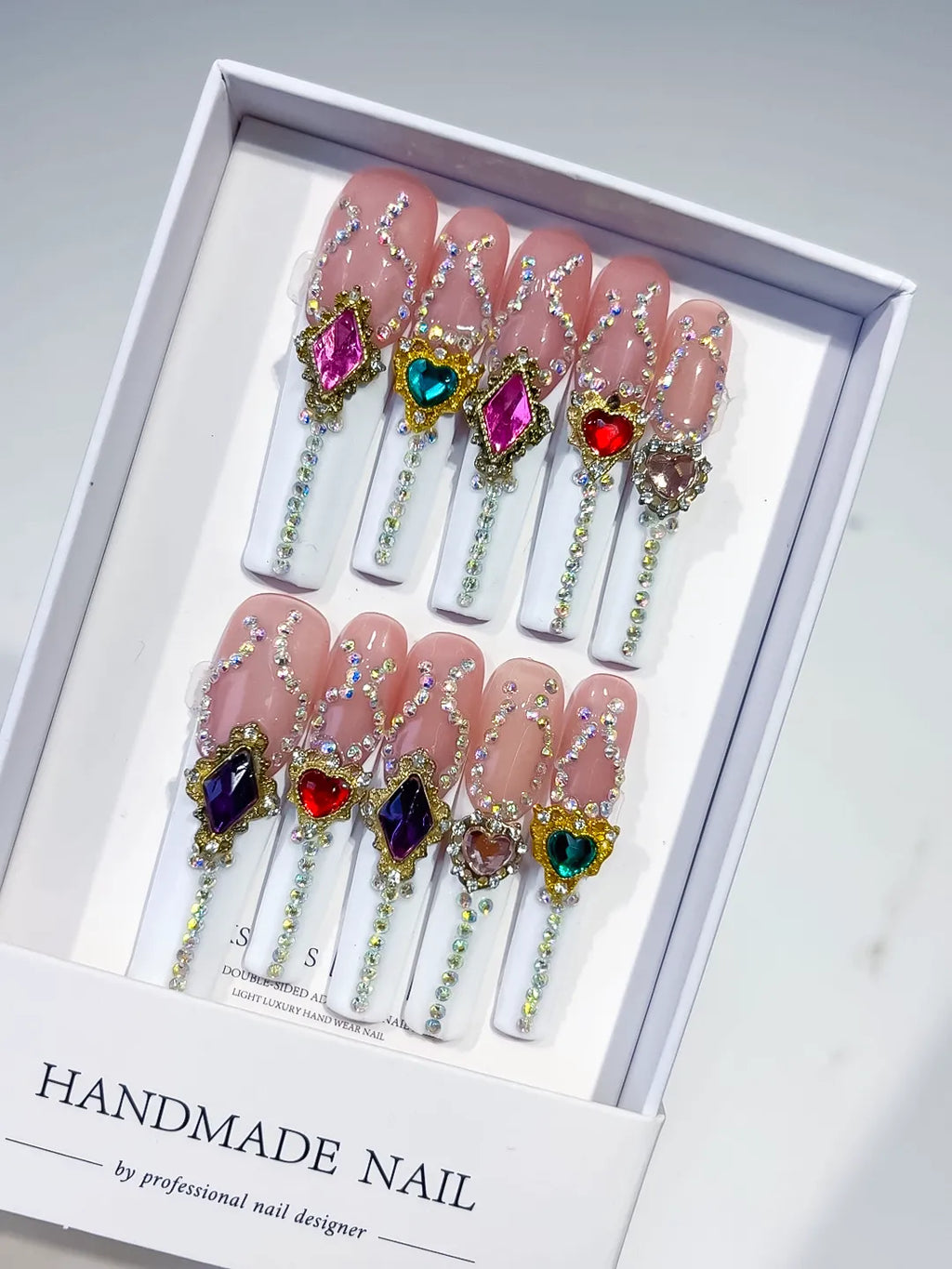 Nude White Gold Pink Blue Red Purple Brown Multicolor Solid color Rhinestone Heart Chain Crystal Cluster press on nails