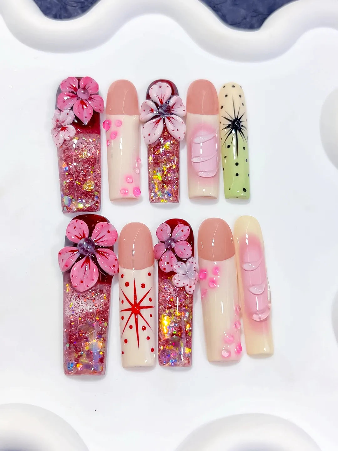 Pink Nude White Red Black Green Silver Abstract Flower Glitter Starburst 3D Texture press on nails close up