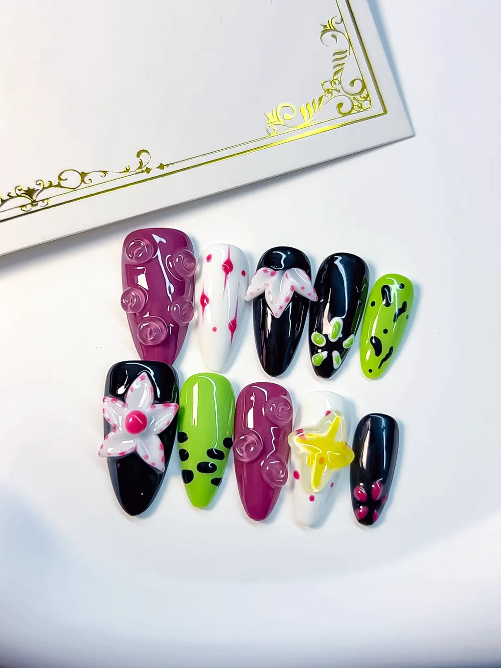 Purple Black Green White Abstract Flower Heart 3D Bubble press on nails detail view