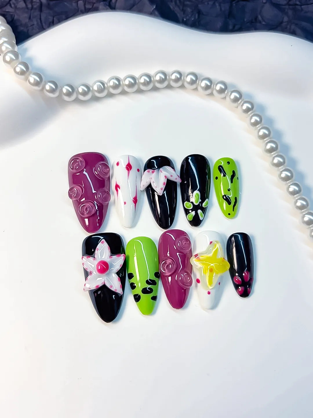 Purple Black Green White Abstract Flower Heart 3D Bubble press on nails close up