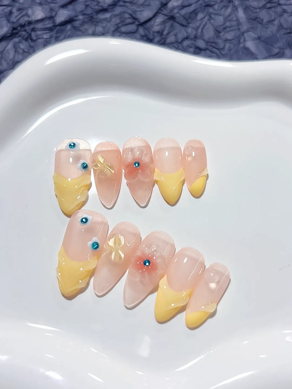 Nude Yellow French tip Flower Rhinestone press on nails detail view