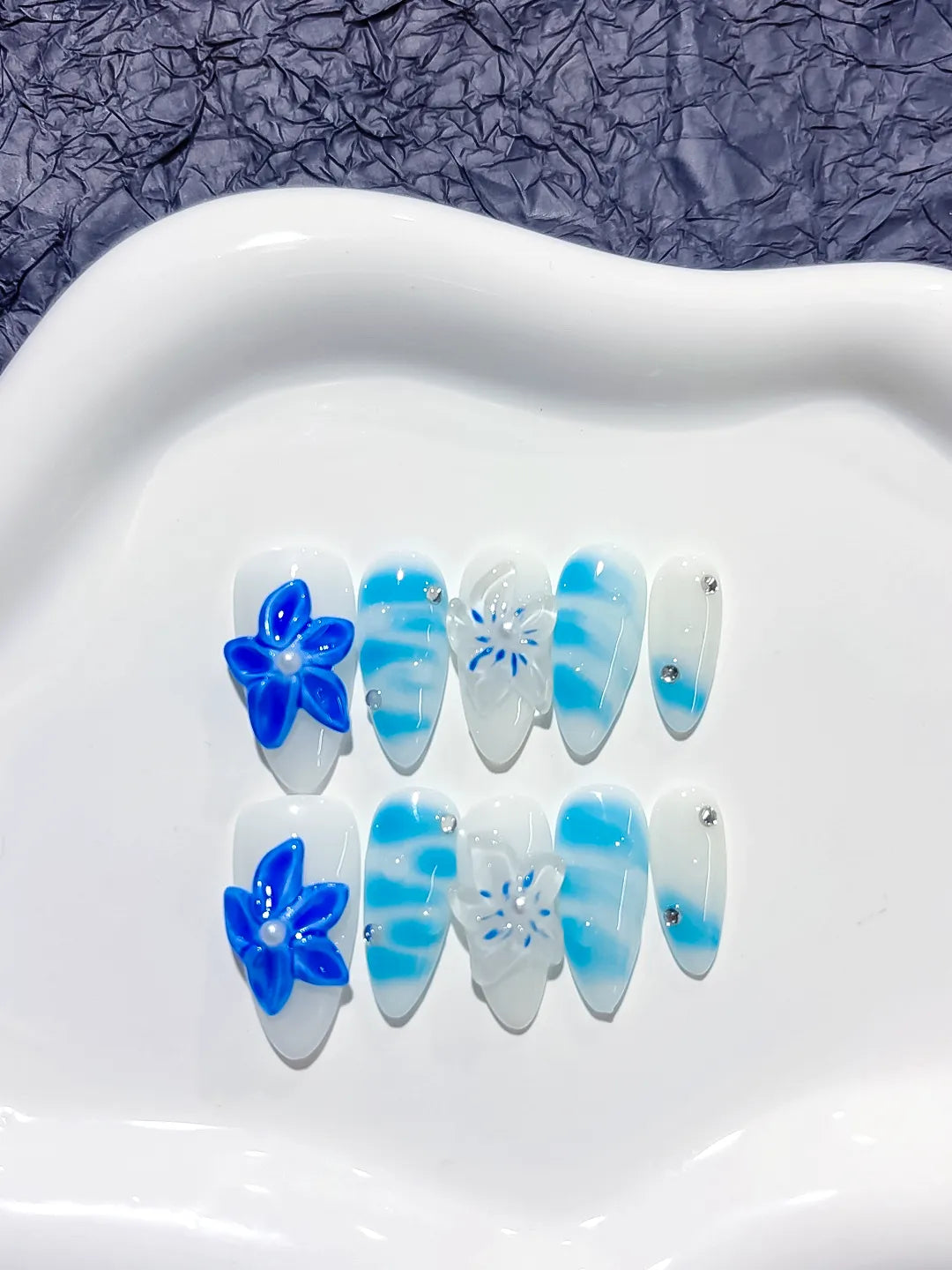 Blue White Floral Flower Rhinestone press on nails detail view