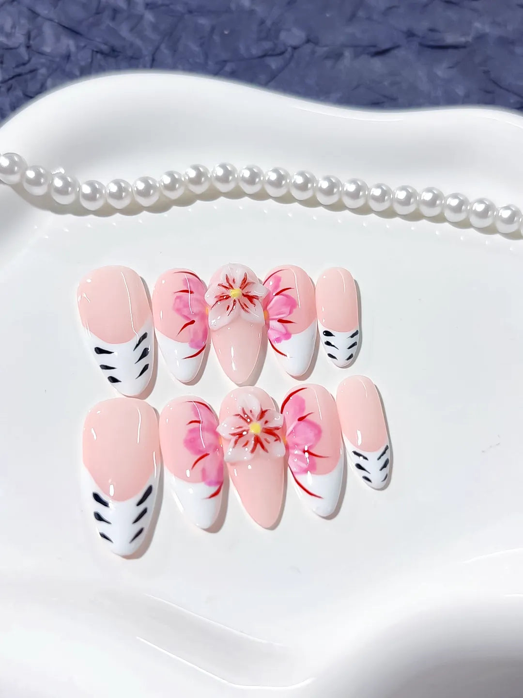 Pink White Black Floral Flower press on nails close up