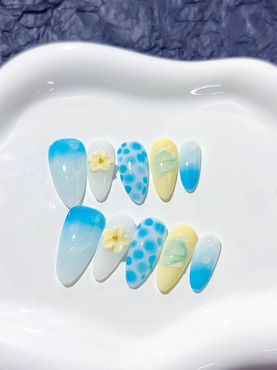 Blue White Yellow Abstract Flower Dot Pattern press on nails detail view