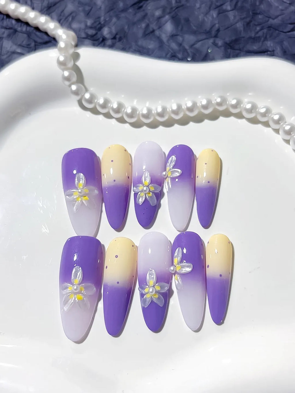 Purple White Yellow Ombre Flower Dot Pattern press on nails detail view