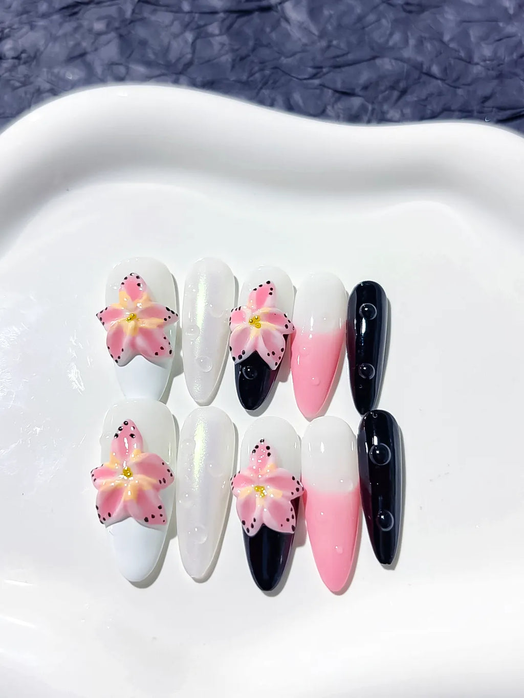 White Pink Black Abstract Flower press on nails close up