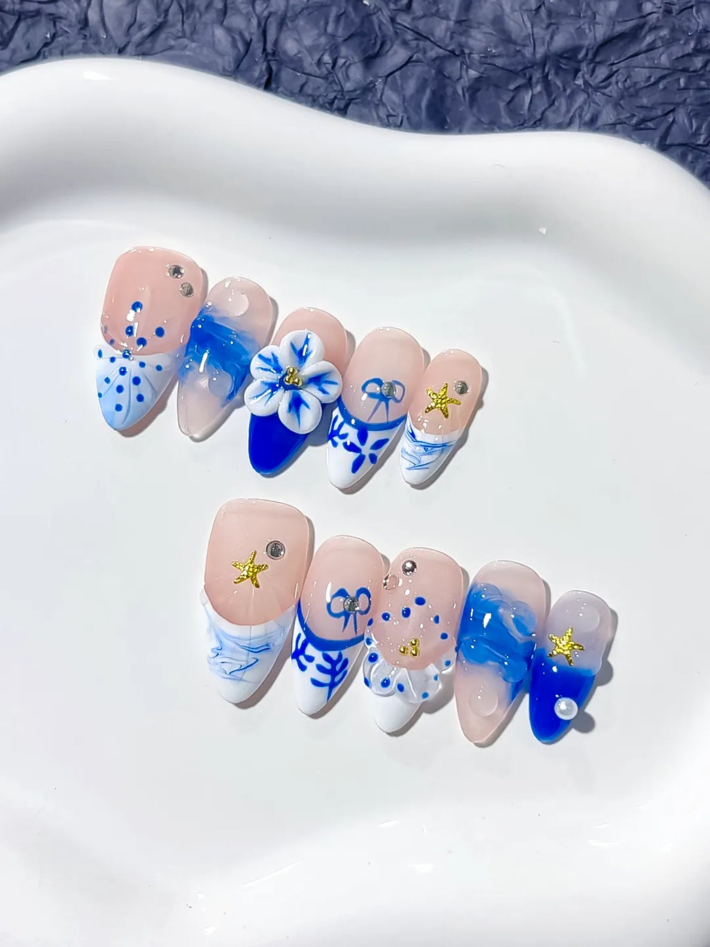 Nude Blue White French tip Flower Star press on nails detail view