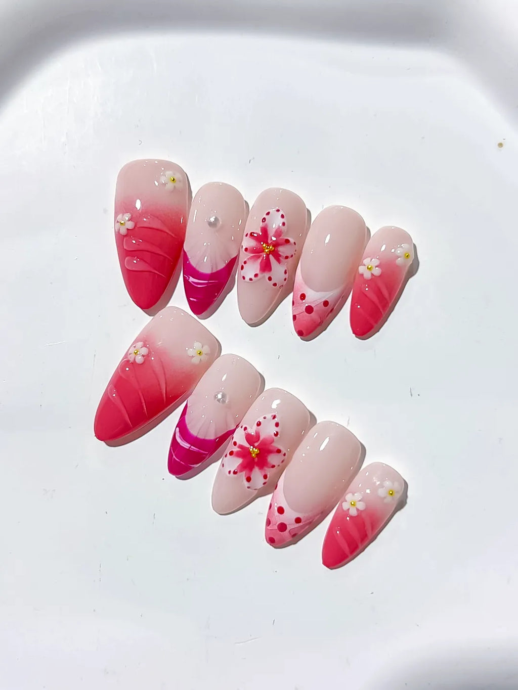 Pink White Ombre Flower Dot Pattern press on nails detail view