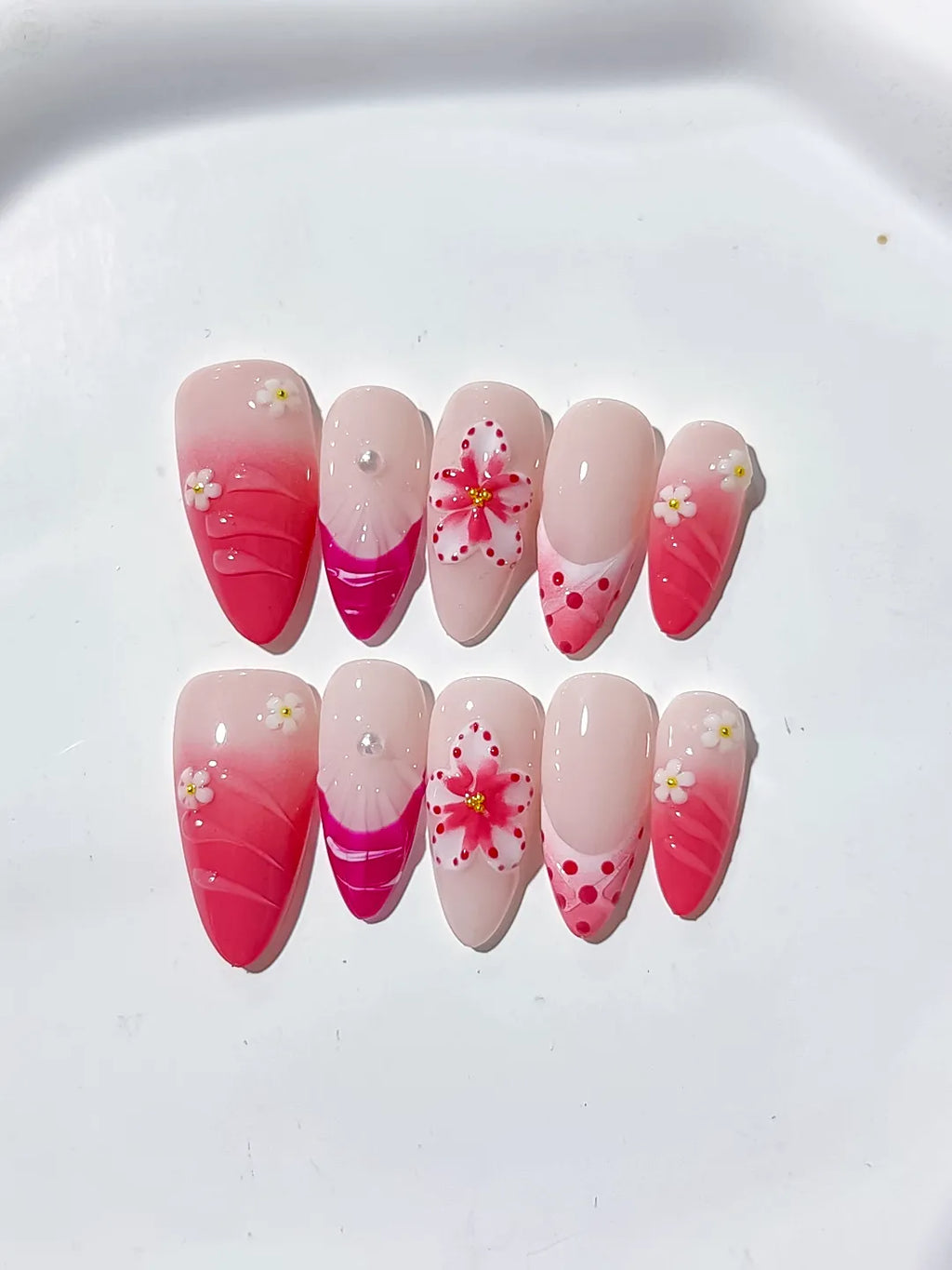 Pink White Ombre Flower Dot Pattern press on nails detail view