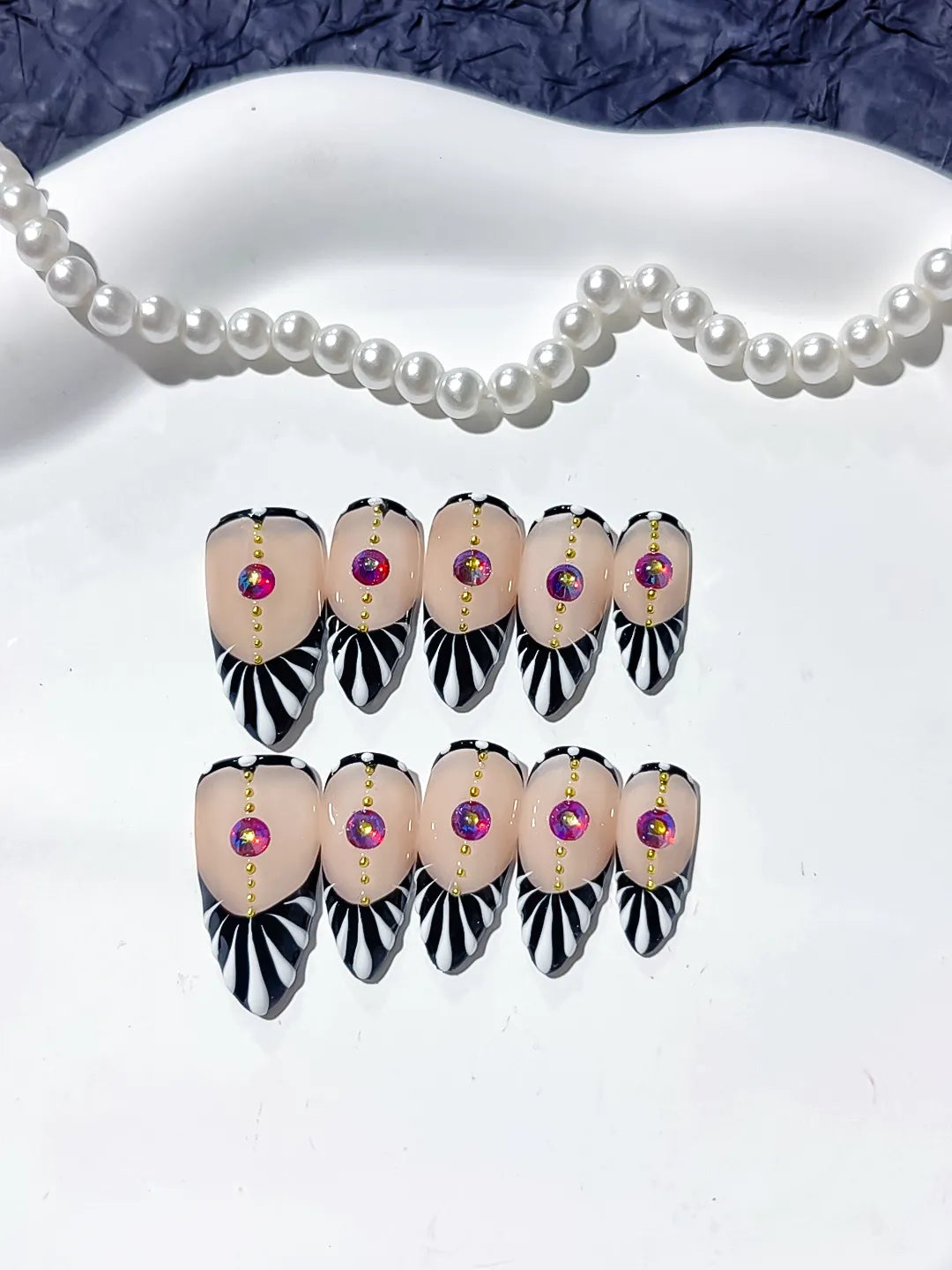 Black White Pink Gold Abstract Stripe Rhinestone press on nails detail view