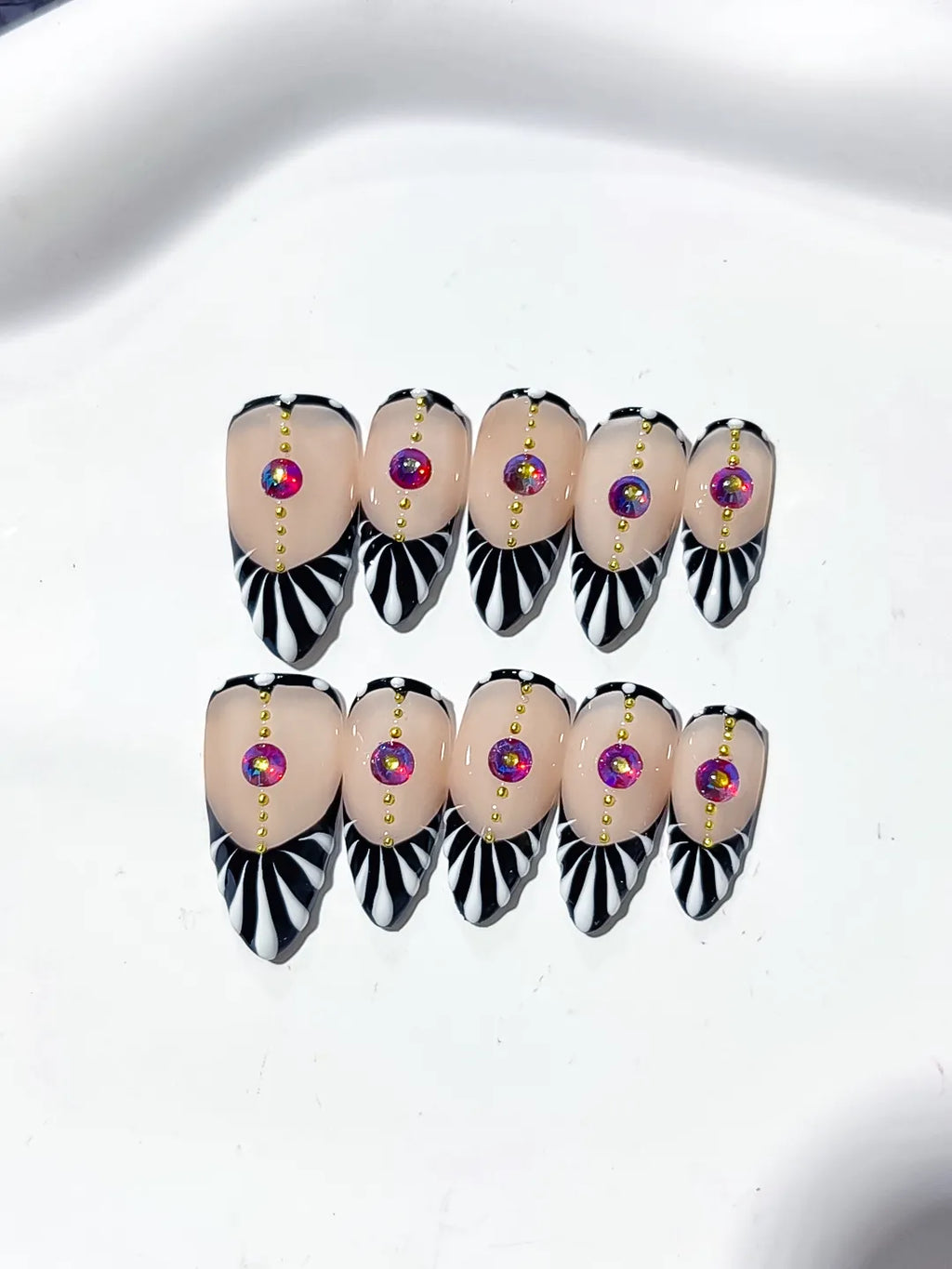 Black White Pink Gold Abstract Stripe Rhinestone press on nails detail view