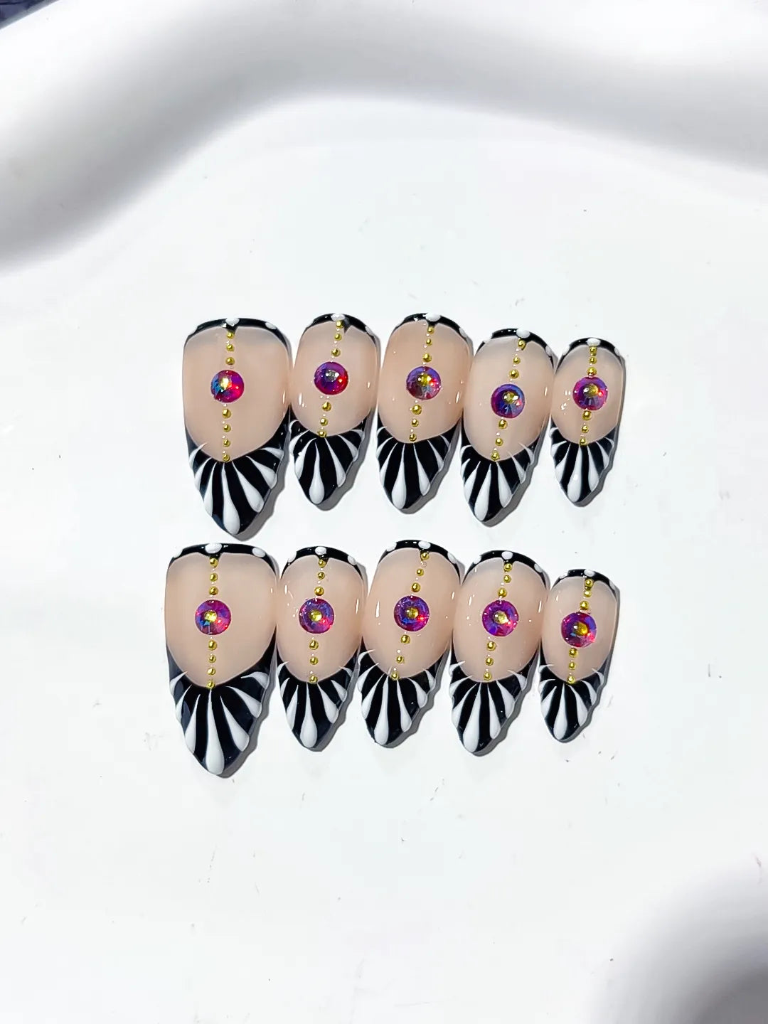 Black White Pink Gold Abstract Stripe Rhinestone press on nails detail view