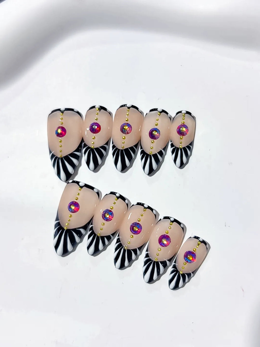 Black White Pink Gold Abstract Stripe Rhinestone press on nails close up