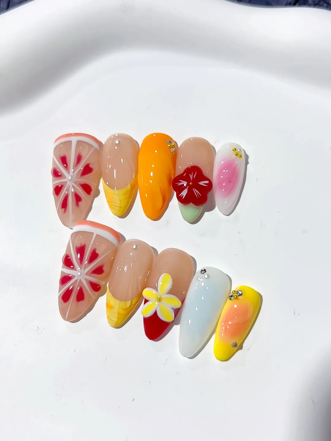 Nude Orange Pink Yellow Blue Abstract Flower Citrus press on nails detail view