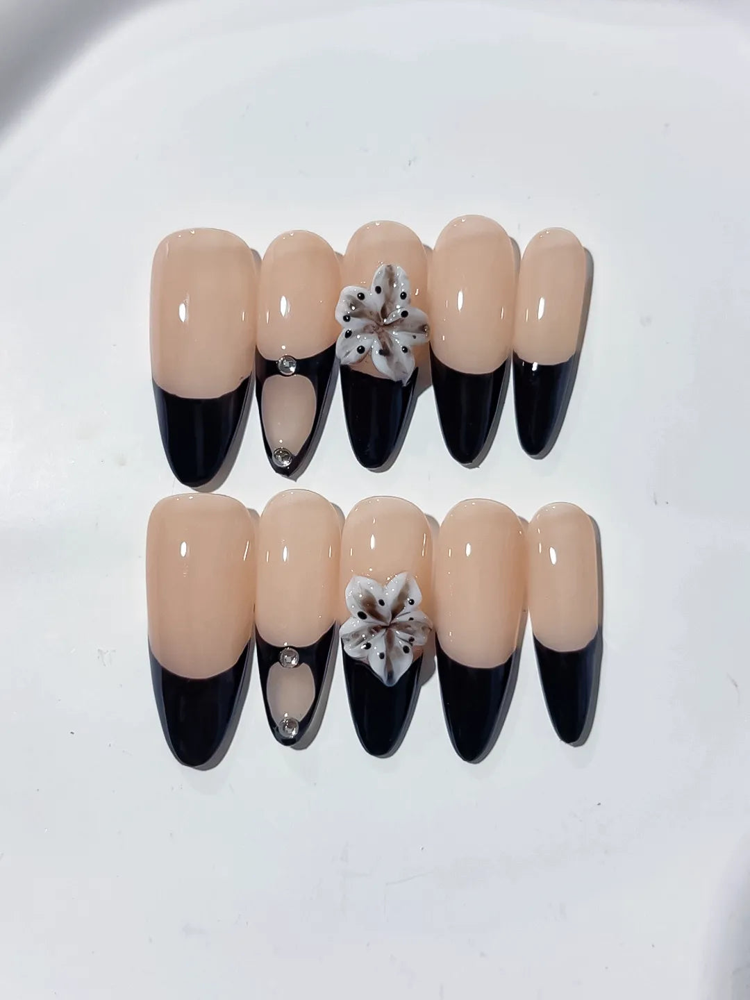 Nude Black White French tip Flower Rhinestone press on nails detail view