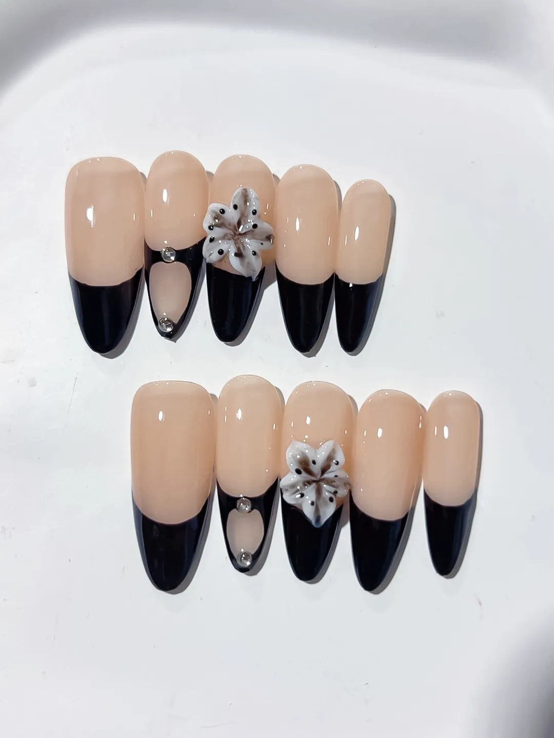 Nude Black White French tip Flower Rhinestone press on nails detail view