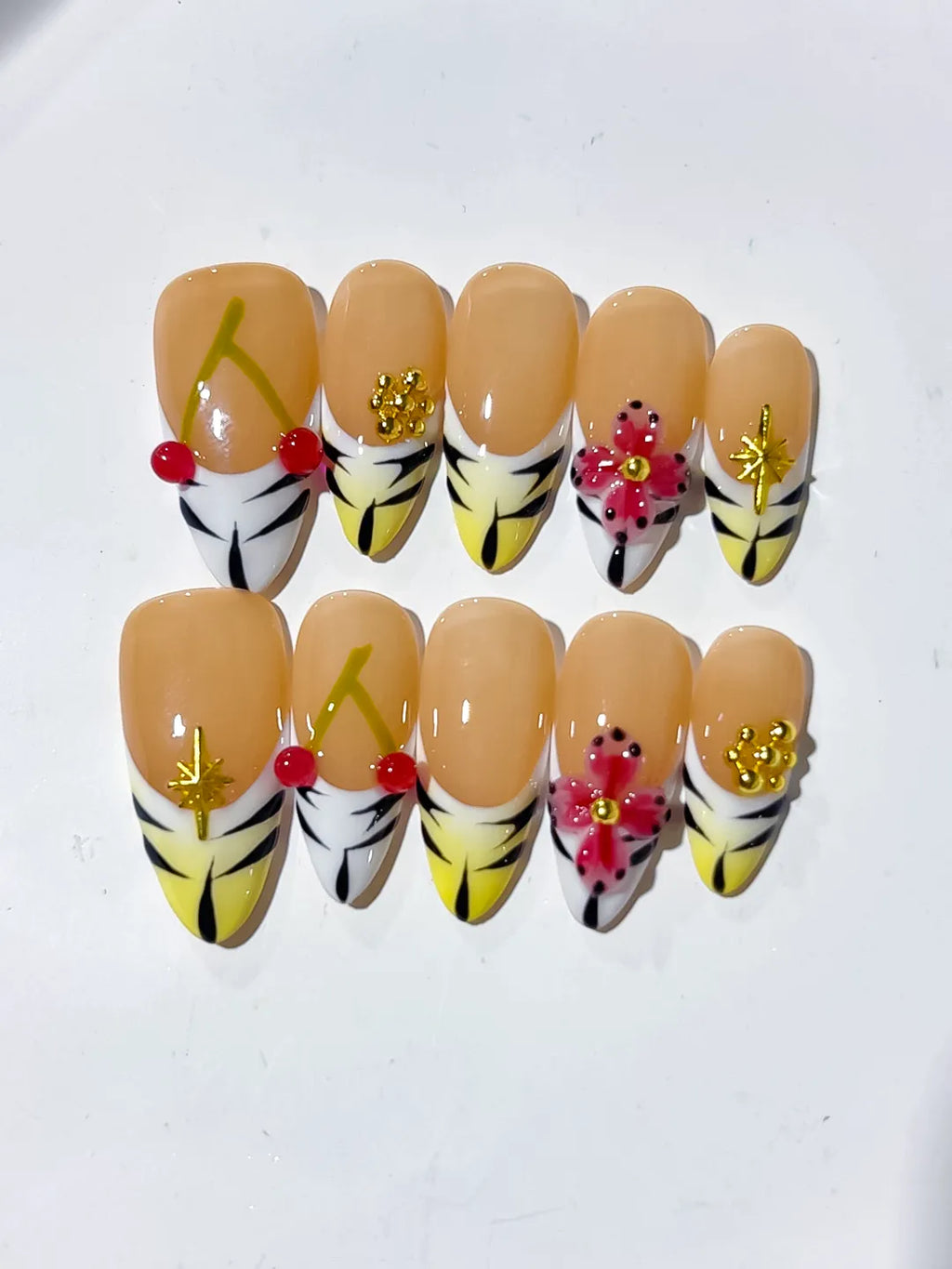 Nude Yellow White French tip Cherry Flower Star press on nails detail view
