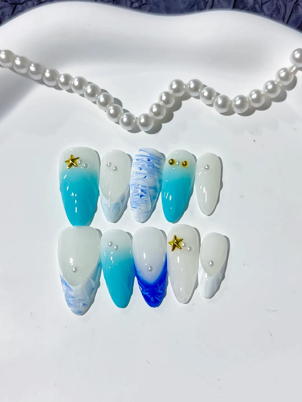 White Blue Ombre Starfish Pearl Shell press on nails detail view