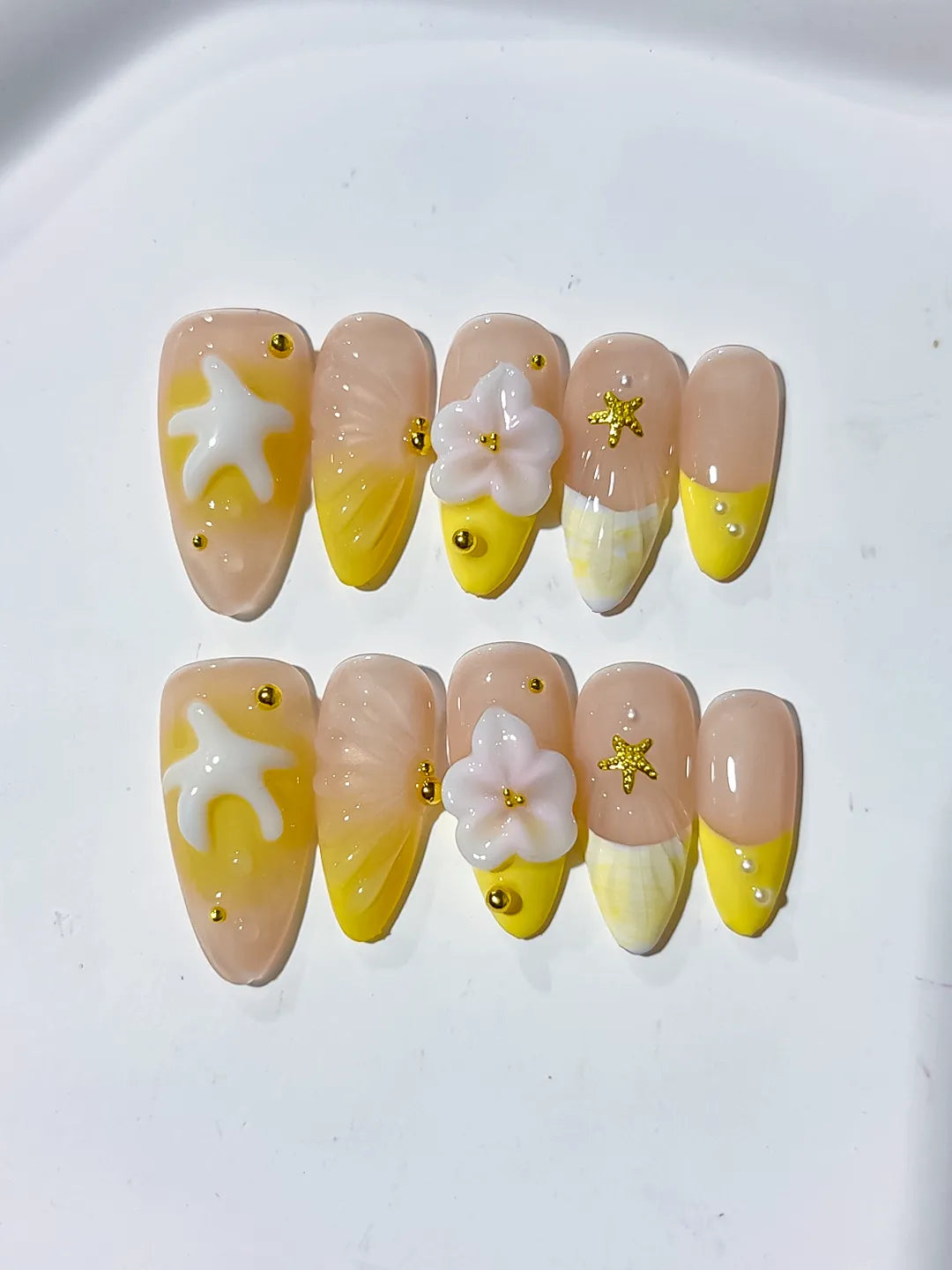 Nude Yellow White French tip Flower Starfish press on nails detail view