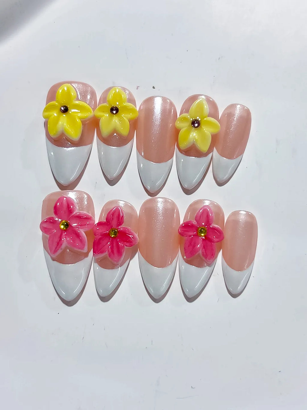 Nude White Pink Yellow French tip Flower press on nails detail view