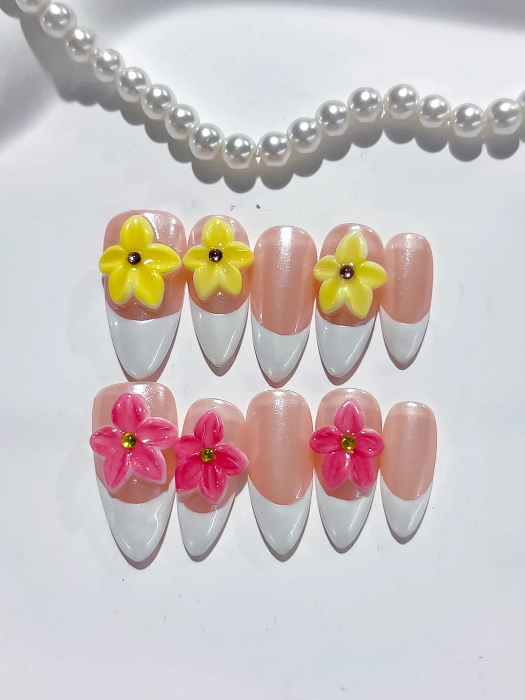 Nude White Pink Yellow French tip Flower press on nails detail view